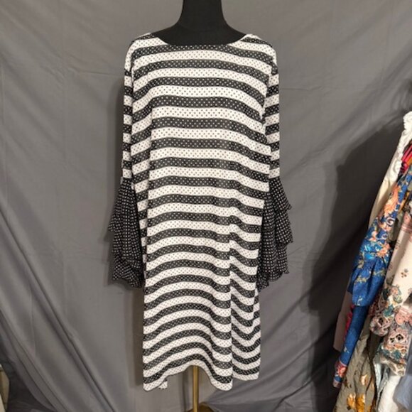 EST.1946(CATO) Polka Dot Dress Size 26/28W - Picture 1 of 3